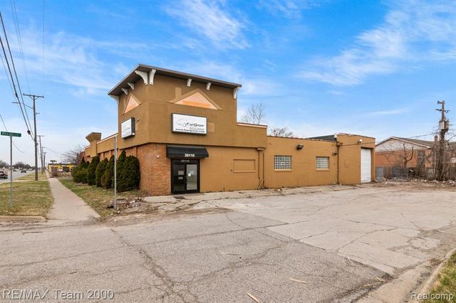 26110 Michigan Avenue, Inkster, MI 48141