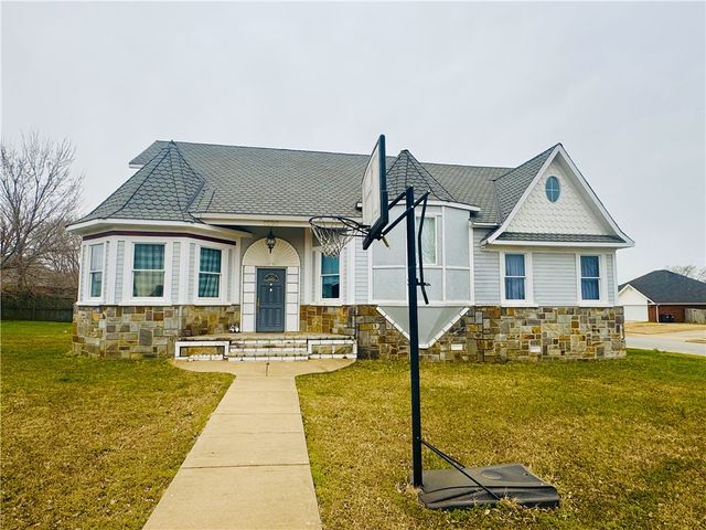 3200 Kennesaw Street, Springdale, AR 72764