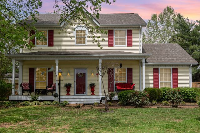 1113 Jacksons Valley Rd, Hermitage, TN 37076