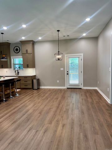 896 CR 940, Brookland, AR 72417