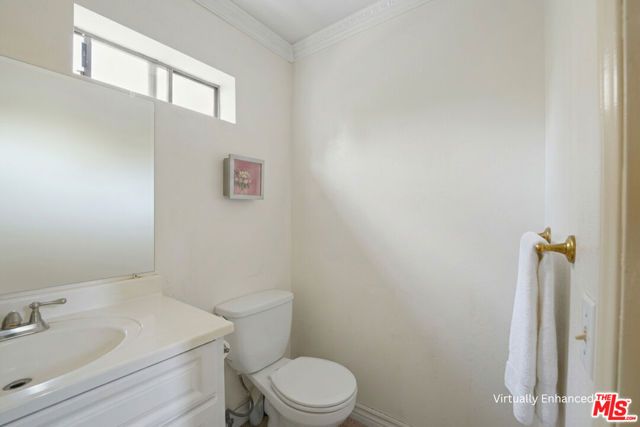 2741 Hermosa Avenue B, Montrose, CA 91020