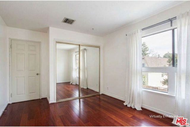 2741 Hermosa Avenue B, Montrose, CA 91020