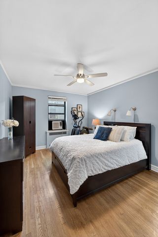 210 W 103rd St Apt 5B, New York City, NY 10025