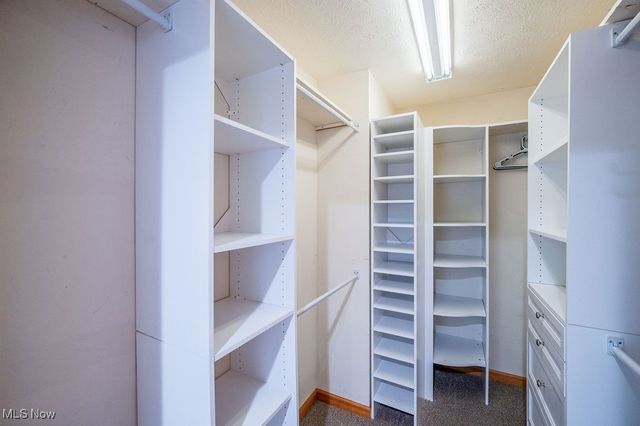 195 N Bruce Street, Little Hocking, OH 45742