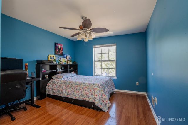 16 Hawthorne Road, North Brunswick, NJ 08902