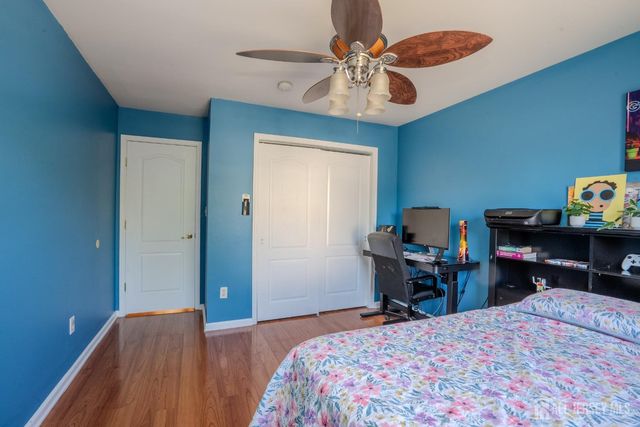 16 Hawthorne Road, North Brunswick, NJ 08902