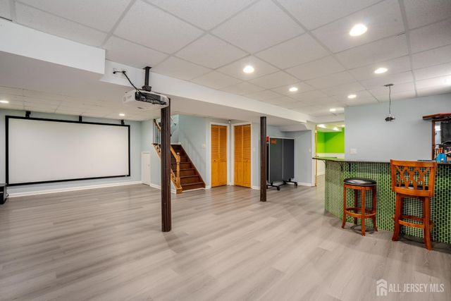 16 Hawthorne Road, North Brunswick, NJ 08902