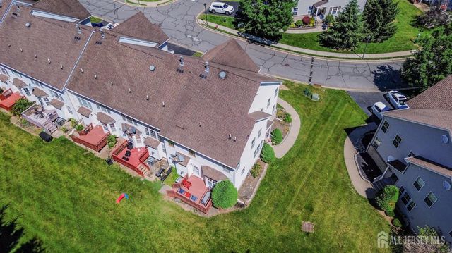 16 Hawthorne Road, North Brunswick, NJ 08902
