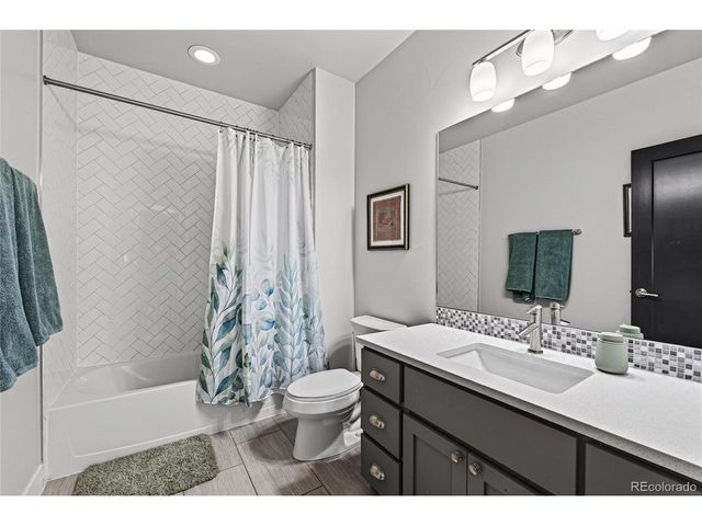 5037 Utica St, Denver, CO 80212