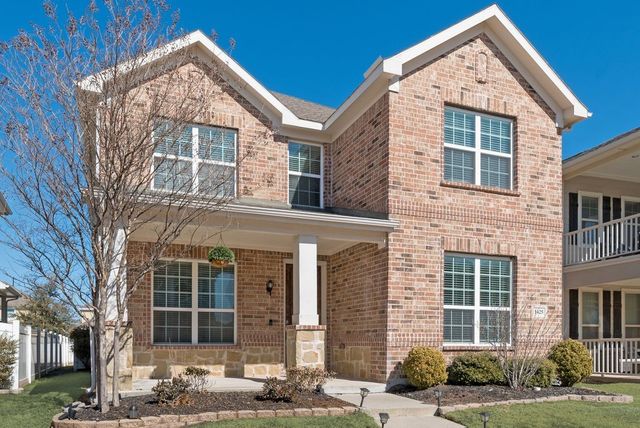 1425 Bull Street, Aubrey, TX 76227