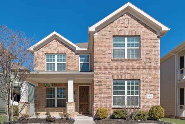 1425 Bull Street, Aubrey, TX 76227