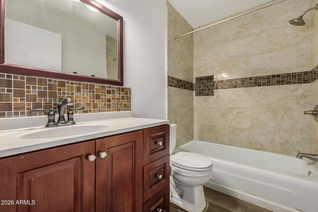 7825 E GARFIELD Street, Scottsdale, AZ 85257