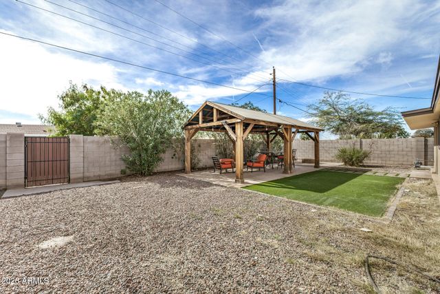 7825 E GARFIELD Street, Scottsdale, AZ 85257