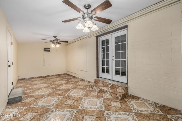 7825 E GARFIELD Street, Scottsdale, AZ 85257