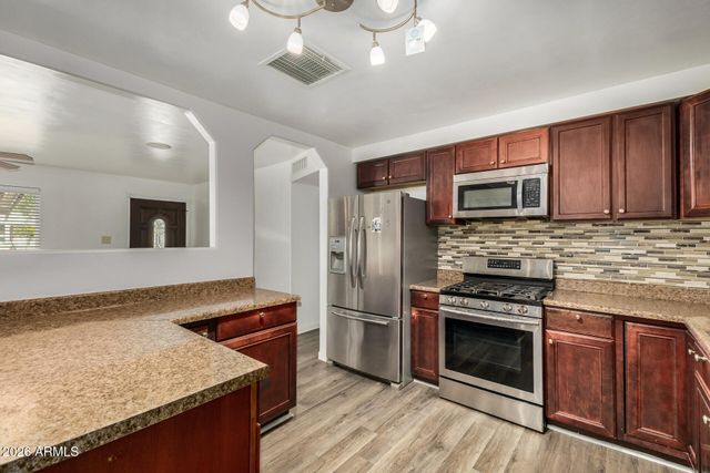 7825 E GARFIELD Street, Scottsdale, AZ 85257