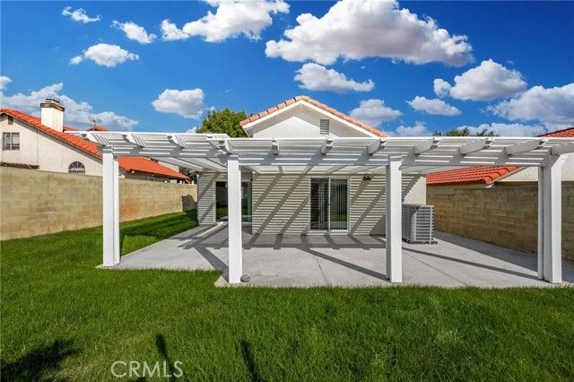 7254 Stoney Creek, Highland, CA 92346
