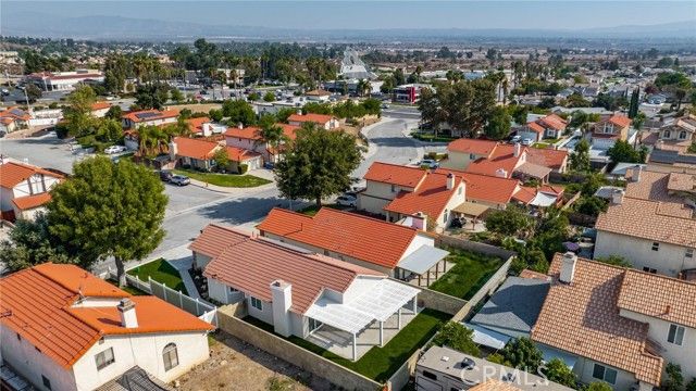 7254 Stoney Creek, Highland, CA 92346
