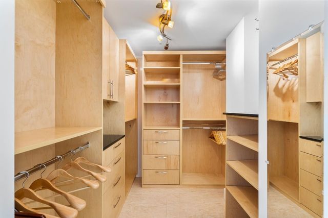 347 N New River Drive 602, Fort Lauderdale, FL 33301