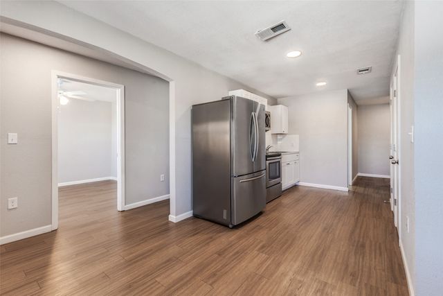 315 N Merrill Avenue, Duncanville, TX 75116