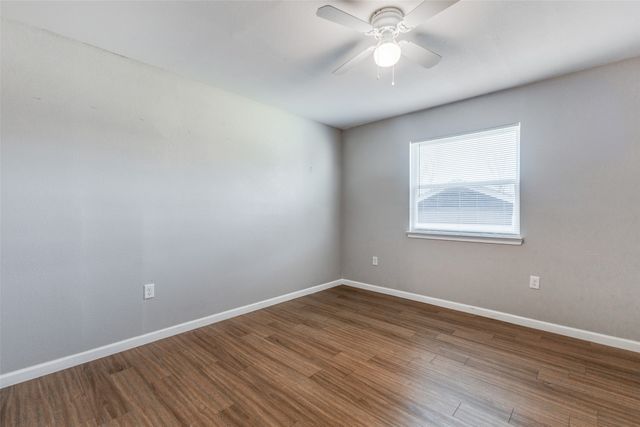 315 N Merrill Avenue, Duncanville, TX 75116