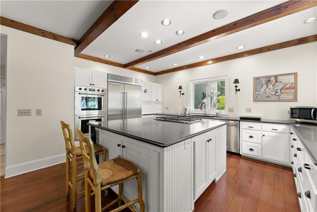 3315 Orchard Drive, Clarkesville, GA 30523