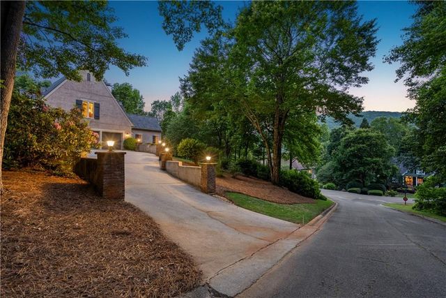 3315 Orchard Drive, Clarkesville, GA 30523