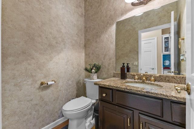 6645 Fieldstone COURT, Racine, WI 53402