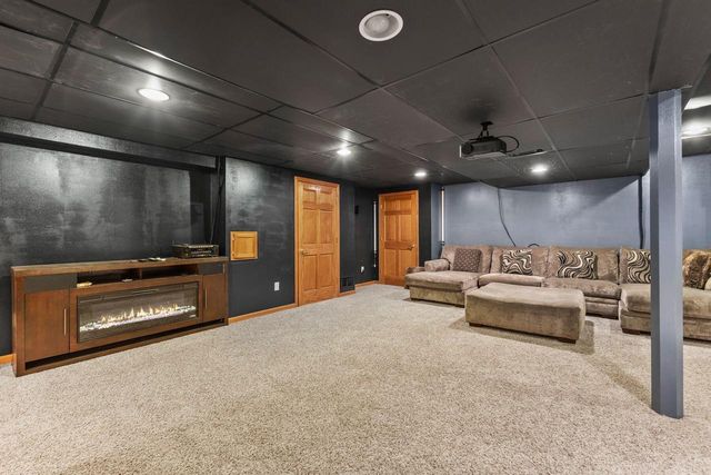 6645 Fieldstone COURT, Racine, WI 53402