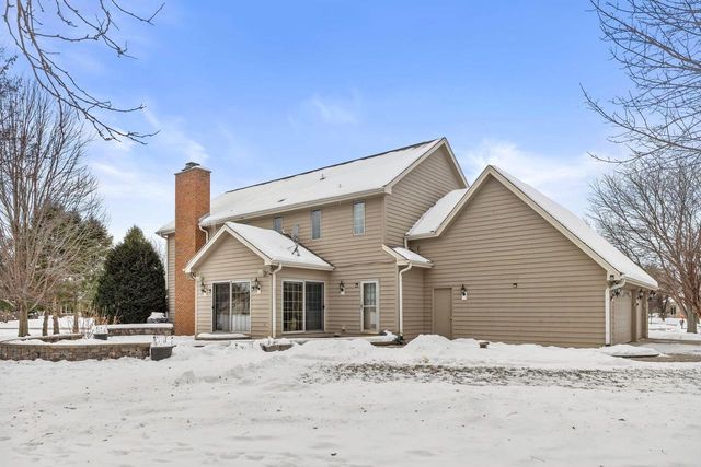 6645 Fieldstone COURT, Racine, WI 53402