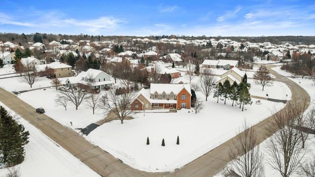 6645 Fieldstone COURT, Racine, WI 53402