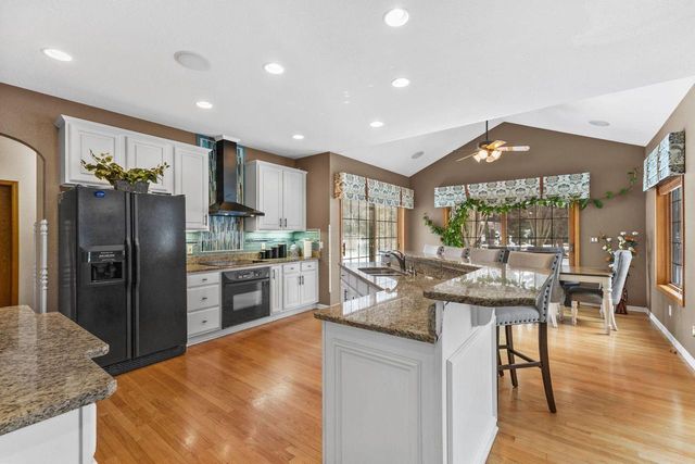 6645 Fieldstone COURT, Racine, WI 53402