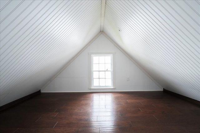 67 Pine St, Milford, MA 01757