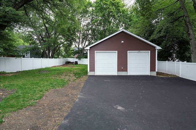 67 Pine St, Milford, MA 01757