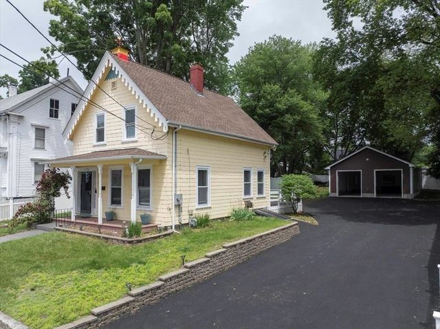 67 Pine St, Milford, MA 01757