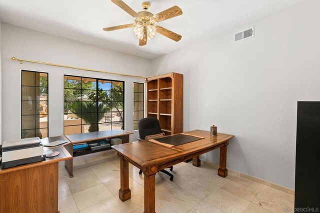 3004 Via Donito, Alpine, CA 91901