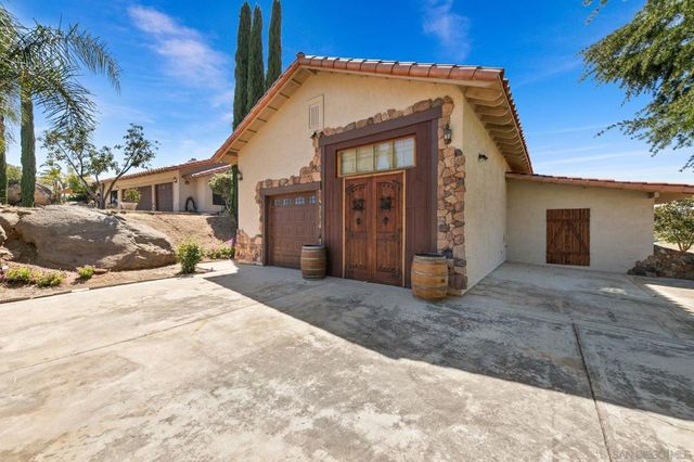 3004 Via Donito, Alpine, CA 91901