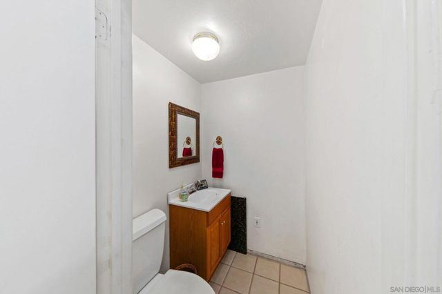 3004 Via Donito, Alpine, CA 91901