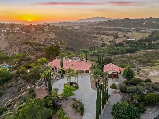 3004 Via Donito, Alpine, CA 91901