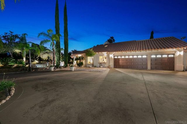 3004 Via Donito, Alpine, CA 91901