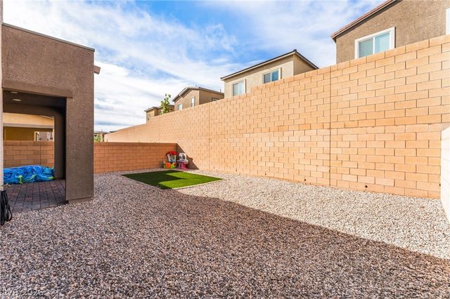 8859 Mountain Lion Avenue, Las Vegas, NV 89166