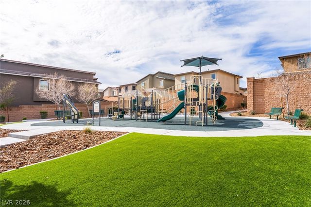 8859 Mountain Lion Avenue, Las Vegas, NV 89166