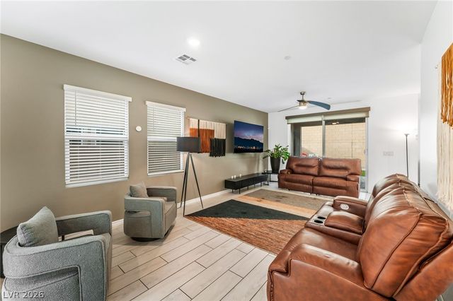 8859 Mountain Lion Avenue, Las Vegas, NV 89166