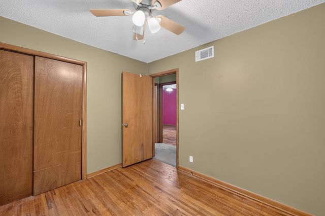 2218 S Elpyco, Wichita, KS 67218