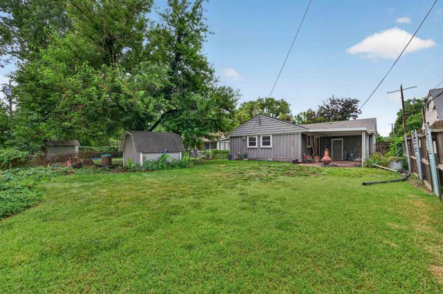 2218 S Elpyco, Wichita, KS 67218