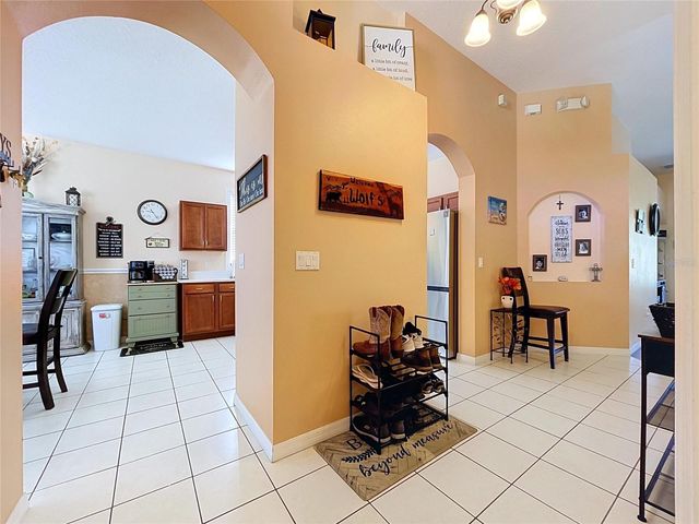 189 MINNIEHAHA CIRCLE, Haines City, FL 33844