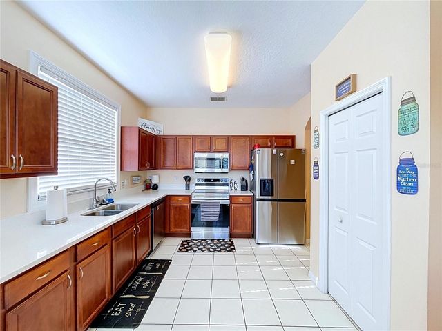 189 MINNIEHAHA CIRCLE, Haines City, FL 33844