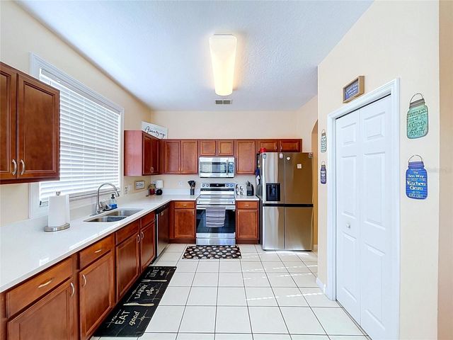 189 MINNIEHAHA CIRCLE, Haines City, FL 33844