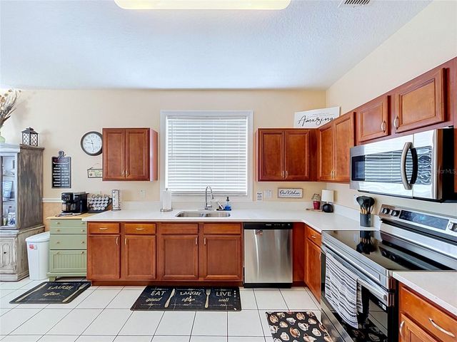 189 MINNIEHAHA CIRCLE, Haines City, FL 33844