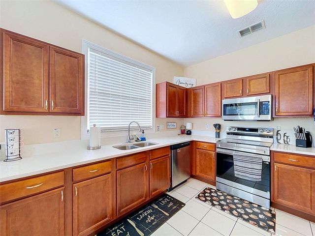 189 MINNIEHAHA CIRCLE, Haines City, FL 33844