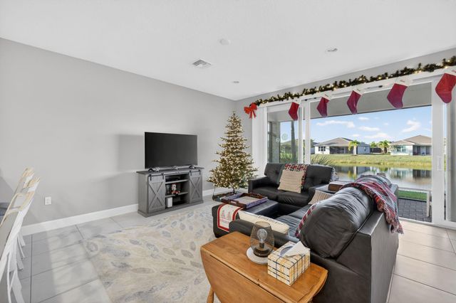 13531 SW Indigo Inlet Ln, Port St Lucie, FL 34987